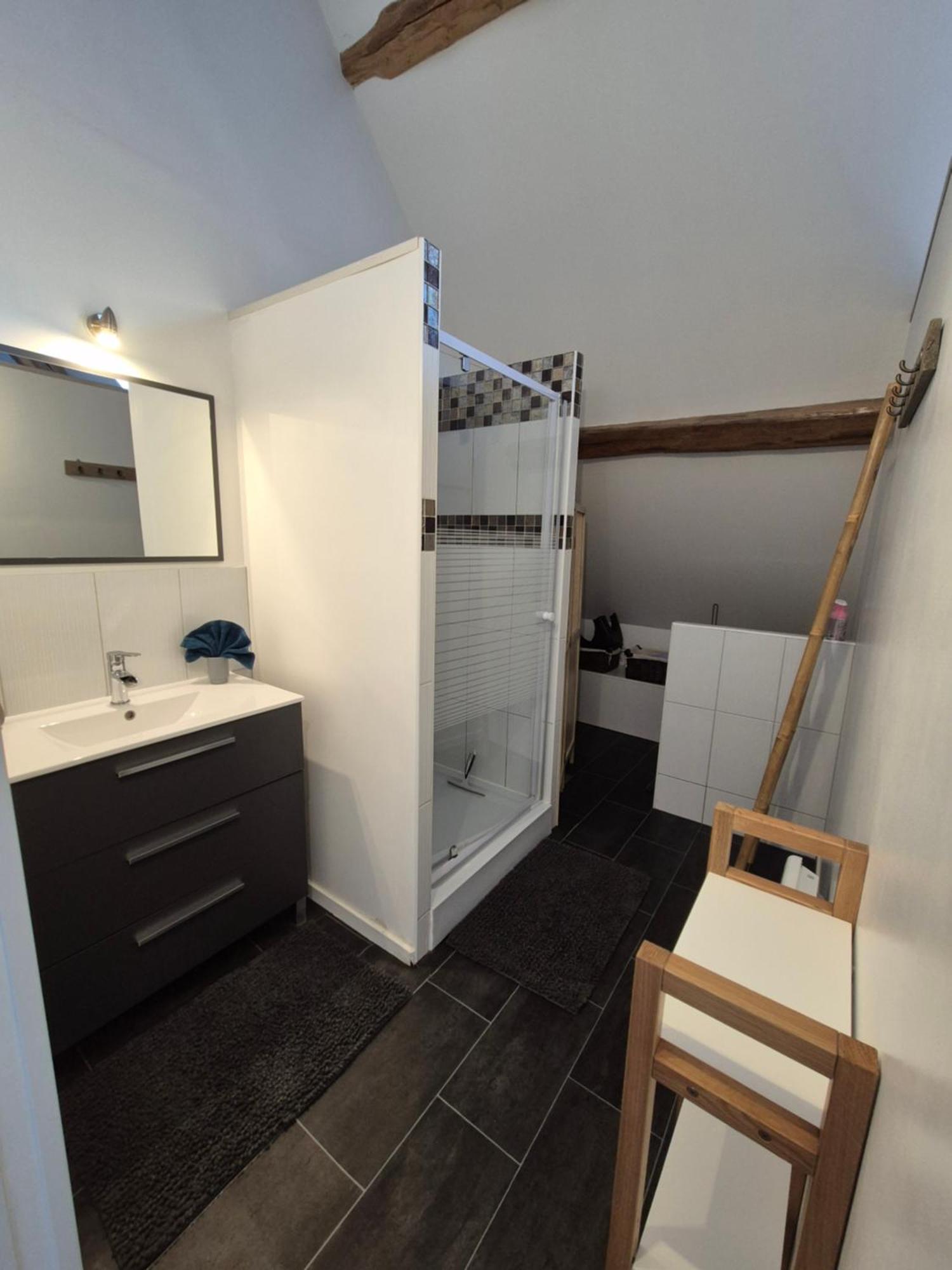 L'Eden Cache Hotel Beaune-la-Rolande Екстериор снимка