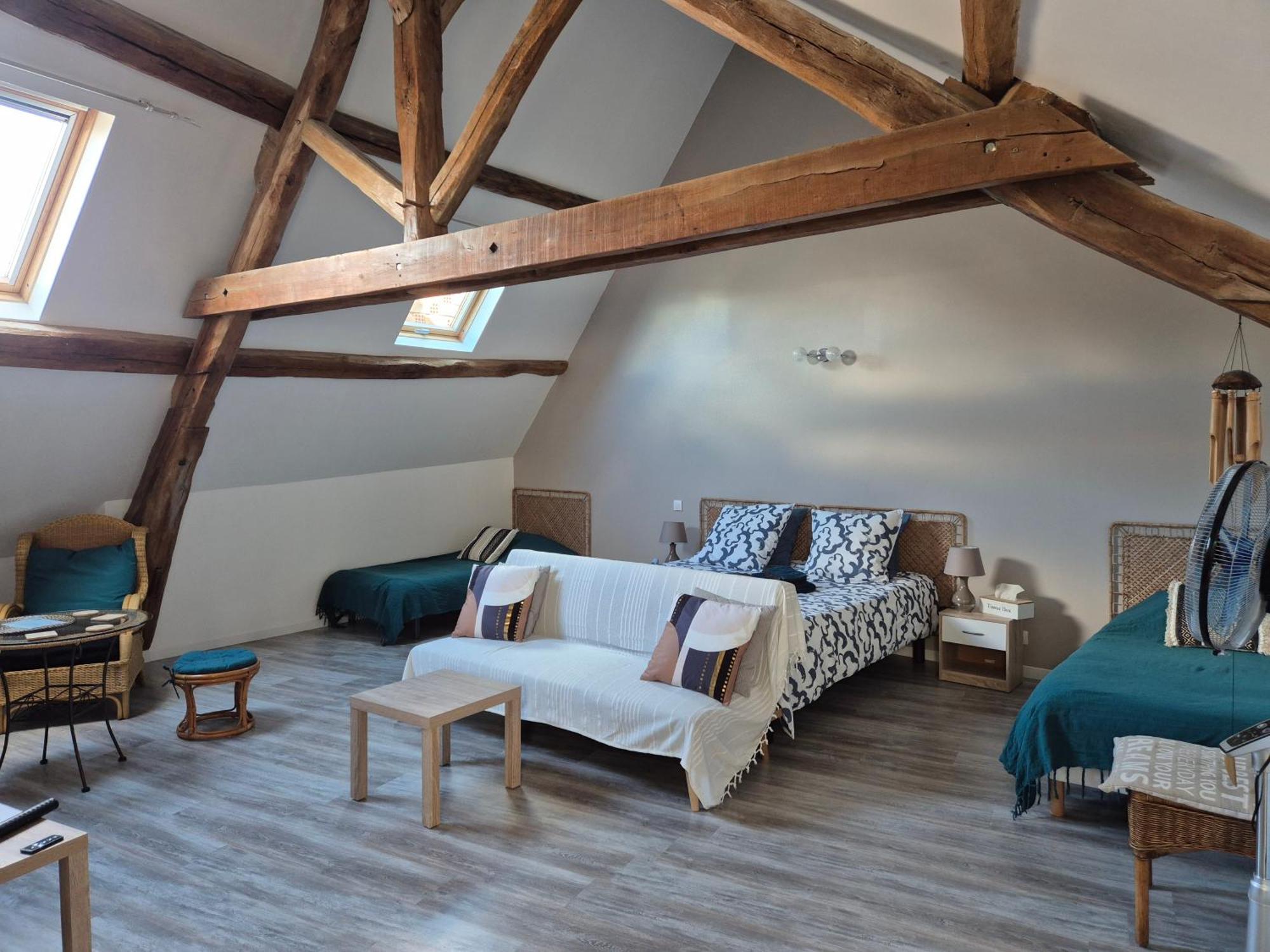 L'Eden Cache Hotel Beaune-la-Rolande Екстериор снимка